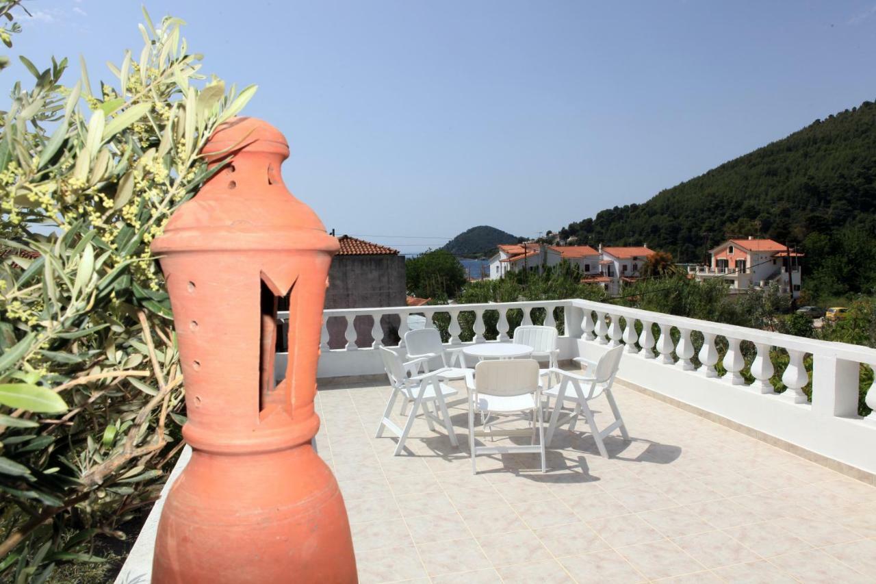 O Pyrgos Accommodations Panormos  Exterior foto